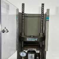 Carver Manual Hydraulic Lab Press image 3